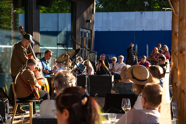 Comentarii opinii despre Finlandia Cafe&Wine