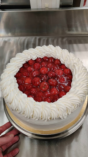 Reviews of Pitopalvelu&Kotileipomo Holappa Oy in Keminmaa - Ravintola-ala