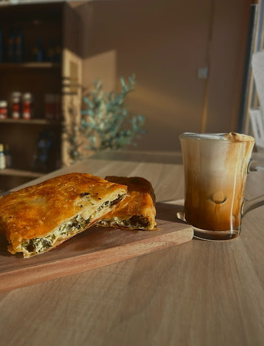 Comentarii opinii despre Anása Greek Deli