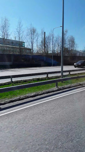 McDonald's Helsinki Pukinmäki - Ravintola-ala