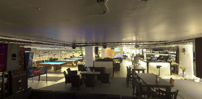 Play Lounge & Bar - Ravintola-ala