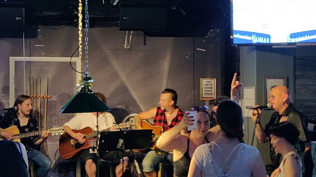 Reviews of Osmo's Cosmos Bar in Imatra - Ravintola-ala