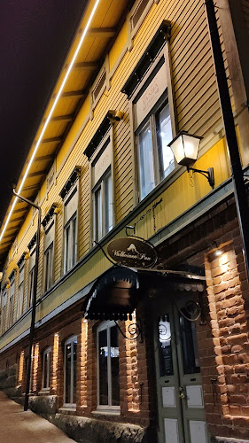 Opinii despre Valkoinen Puu Café & Shop în Jyväskylä - Ravintola-ala