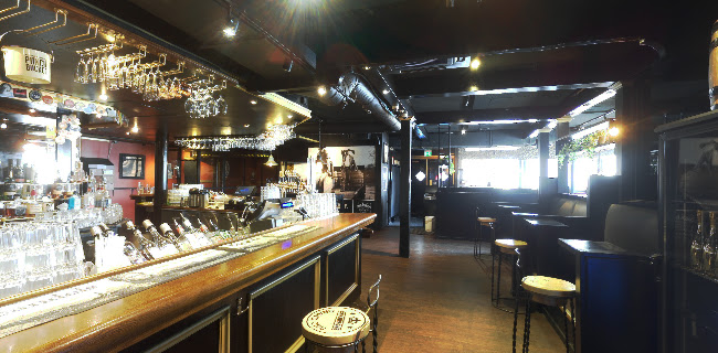 Wilhelm Public House - Ravintola-ala