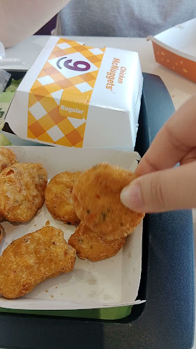 Opinii despre McDonald's Hämeenlinna Hämeensaari în Hämeenlinna - Ravintola-ala