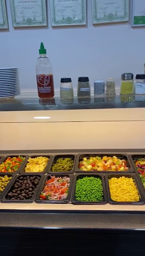 Opinii despre Manhattan best food Turku - pizzeria în Turku - Ravintola-ala