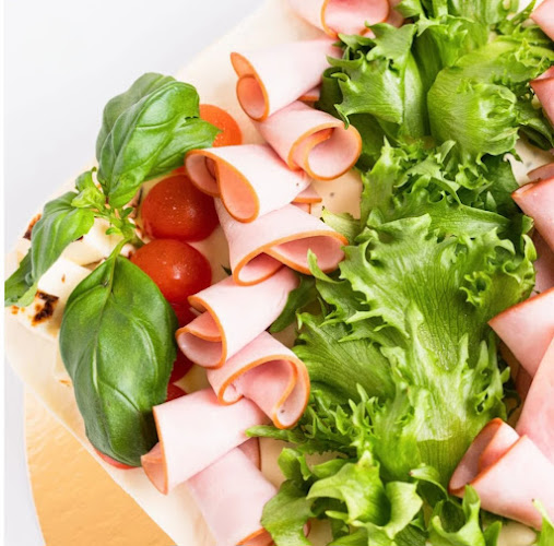 Opinii despre Leipomo-konditoria Hento în Rauma - Ravintola-ala