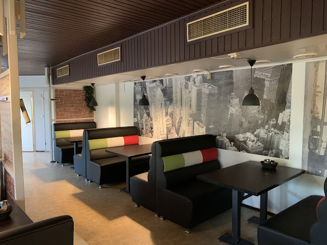 Ravintola Hello, Kebab & Pizzeria