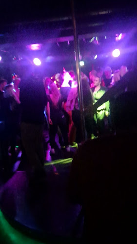 Opinii despre Bar & Night Club Luck Lady în Helsinki - Ravintola-ala