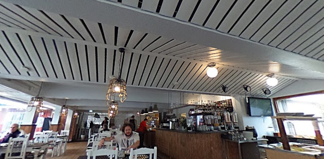 Kahvila-ravintola Hiidenpirtti - Koisjärvi