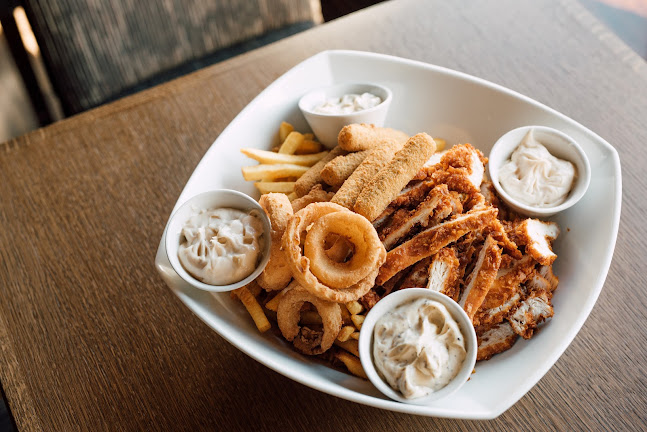 Opinii despre Bar Play în Joensuu - Ravintola-ala