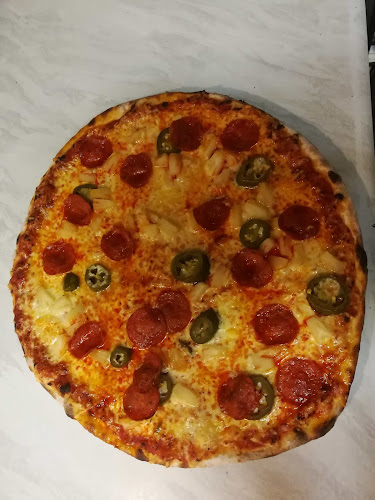 Opinii despre Pizzeria Valentino Ristorante Ky în Jämsä - Ravintola-ala