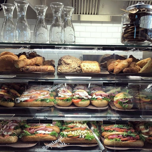 Opinii despre Heinosen Leipomo - Kahvila - myymälä Ylämylly în Liperi - Ravintola-ala