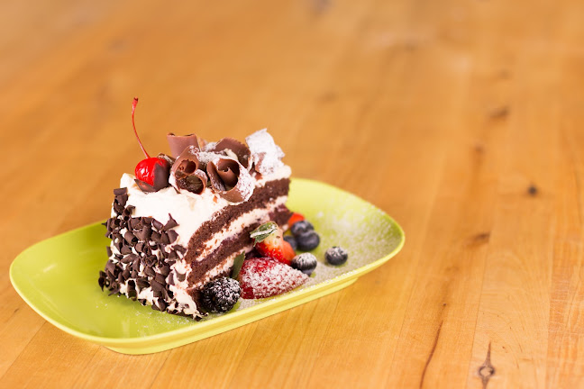 Opinii despre Kahvila-konditoria Houkutus în Kuopio - Ravintola-ala