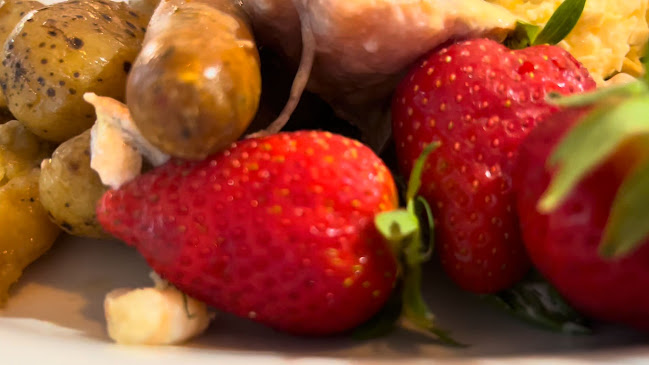 Opinii despre Bar & Restaurant Kommodori în Lahti - Ravintola-ala