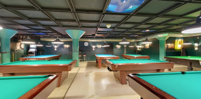 Corona Baari & Biljardi