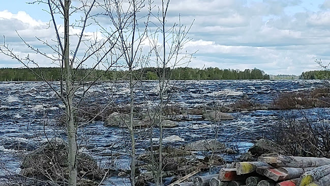 Comentarii opinii despre Kukkolan Koski-Catering