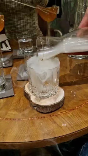 Opinii despre Wintergarden Bar în Helsinki - Ravintola-ala