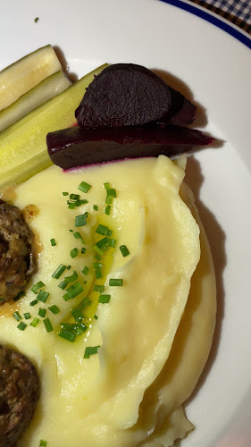 Opinii despre Zetor în Helsinki - Ravintola-ala