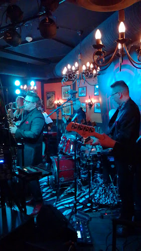 Opinii despre Oluthuone Joutsen în Hyvinkää - Ravintola-ala