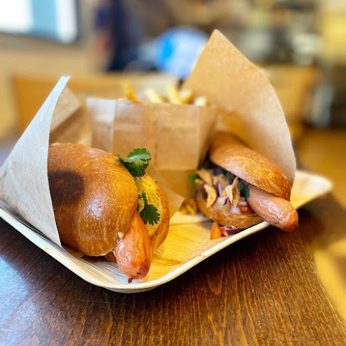 Box Cafe & Grill - Ravintola-ala