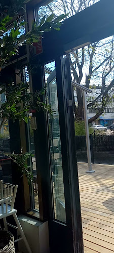 Opinii despre Kahvila-Konditoria Hanna & Kerttu Epstori în Seinäjoki - Ravintola-ala