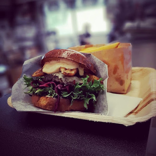 Box Cafe & Grill - Sipoo