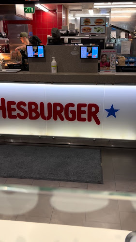 Opinii despre Hesburger Karisma în Lahti - Ravintola-ala