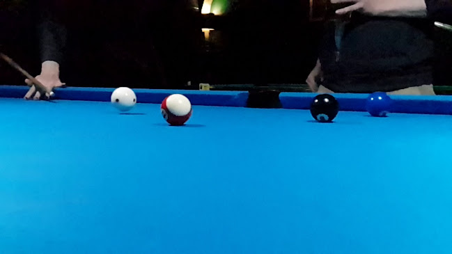 Corona Baari & Biljardi