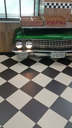 Rocket Burger Diner - Oulu