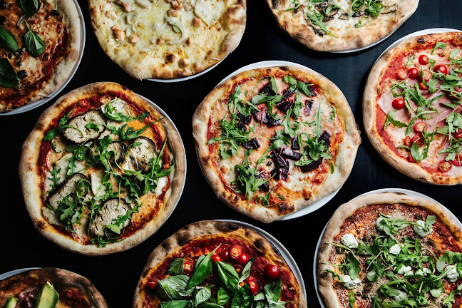 Opinii despre Putte's Bar and Pizza Kalevankatu în Helsinki - Ravintola-ala