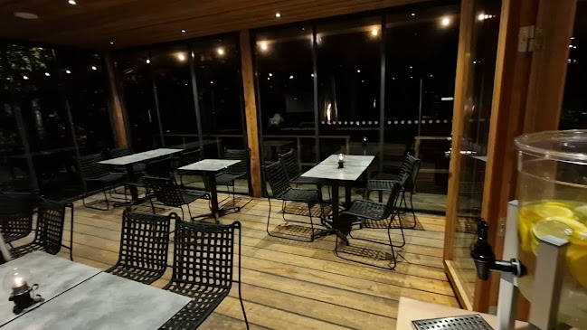 Opinii despre Ravintola Paseo Cafe, Grill & Sauna în Helsinki - Ravintola-ala