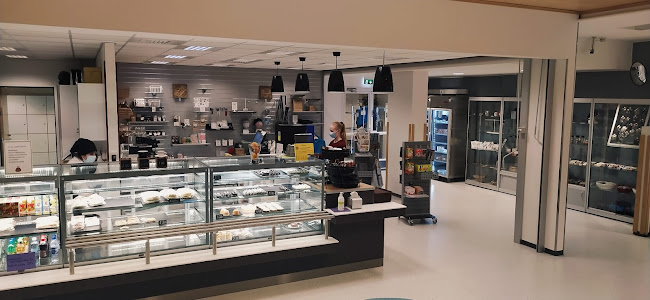 Kahvila-Puoti Purnukka