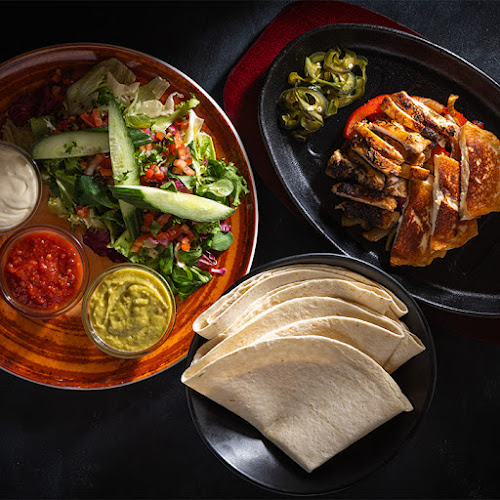 Pancho Villa Raahe - Ravintola-ala