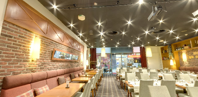 Ravintola Base - Ravintola-ala