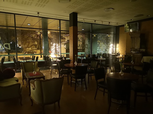 Cafe Dominic - Ravintola-ala