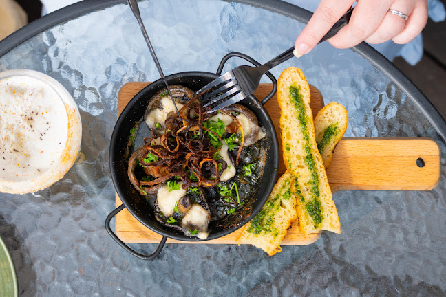 Comentarii opinii despre Street 15