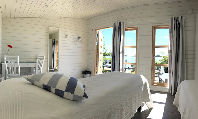 Wanha Salakuljettaja - Ravintola-ala