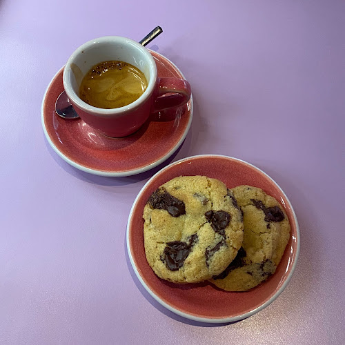 Outrun Cafe - Ravintola-ala