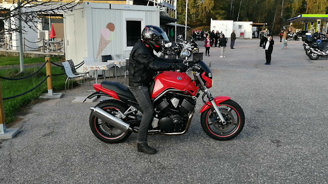 Comentarii opinii despre Taukopaikka Lahnajärvi