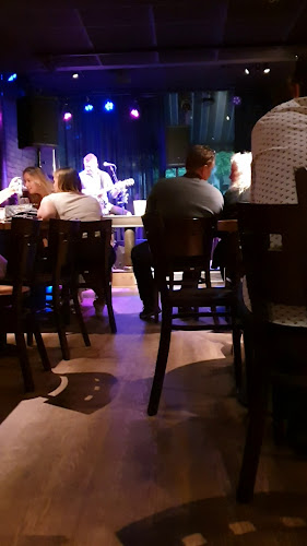 Opinii despre Park Restaurang & Bar în Mariehamn - Ravintola-ala