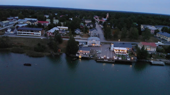 Opinii despre Sininen Hetki. Majoitus- ja ravitsemusliike, sauna ja kokoustilat meren äärellä. în Kaskinen - Ravintola-ala