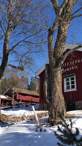 Opinii despre Bembölen Kahvitupa în Espoo - Ravintola-ala