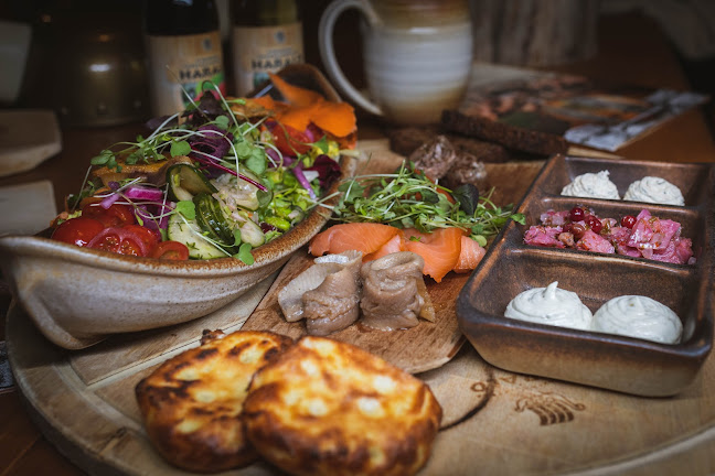 Kirkkokatu 16, 90100 Oulu