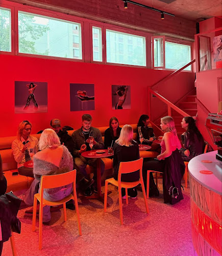 Outrun Cafe - Helsinki