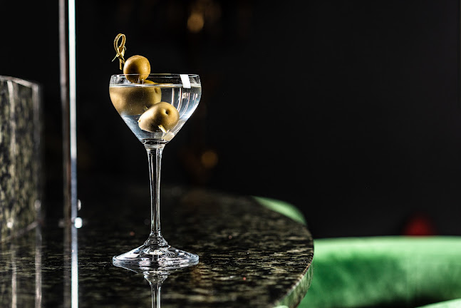 Comentarii opinii despre American Bar