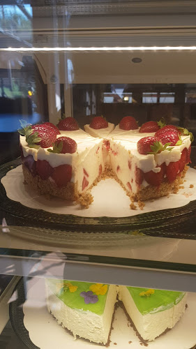 Reviews of Loft Cafe & Snacks Shop in Rovaniemi - Ravintola-ala