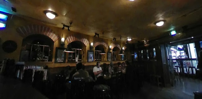 The Oak Barrel Irish Pub