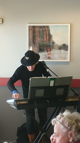 Opinii despre Niinan Kahvila Kuumakuppi în Orimattila - Ravintola-ala