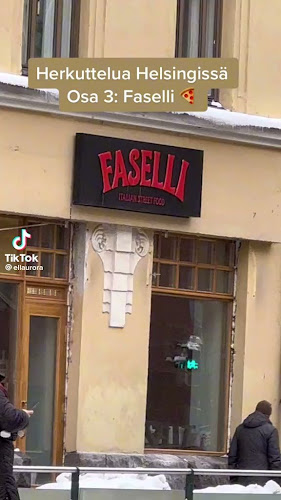 Opinii despre Faselli Italian street food în Helsinki - Ravintola-ala